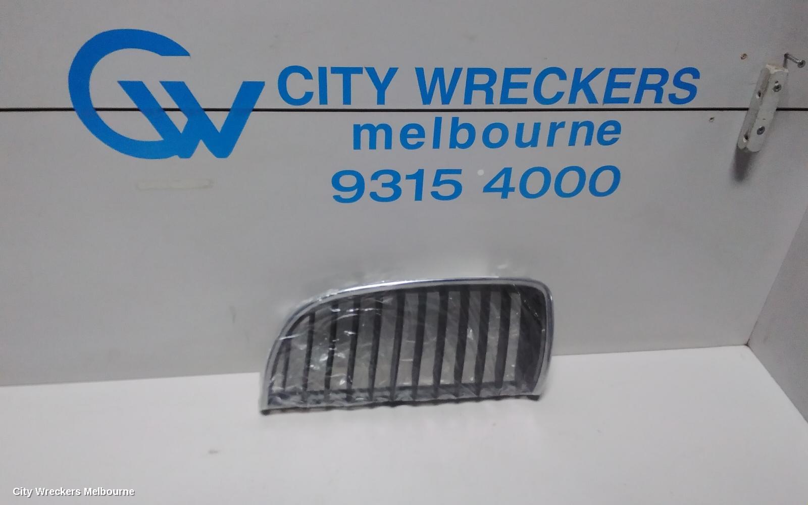 BMW 3 SERIES GRILLE, BONNET GRILLE (LH SIDE), E90/E92/E93, SEDAN/COUPE/CABRIO, 03/2007 - 09/2013