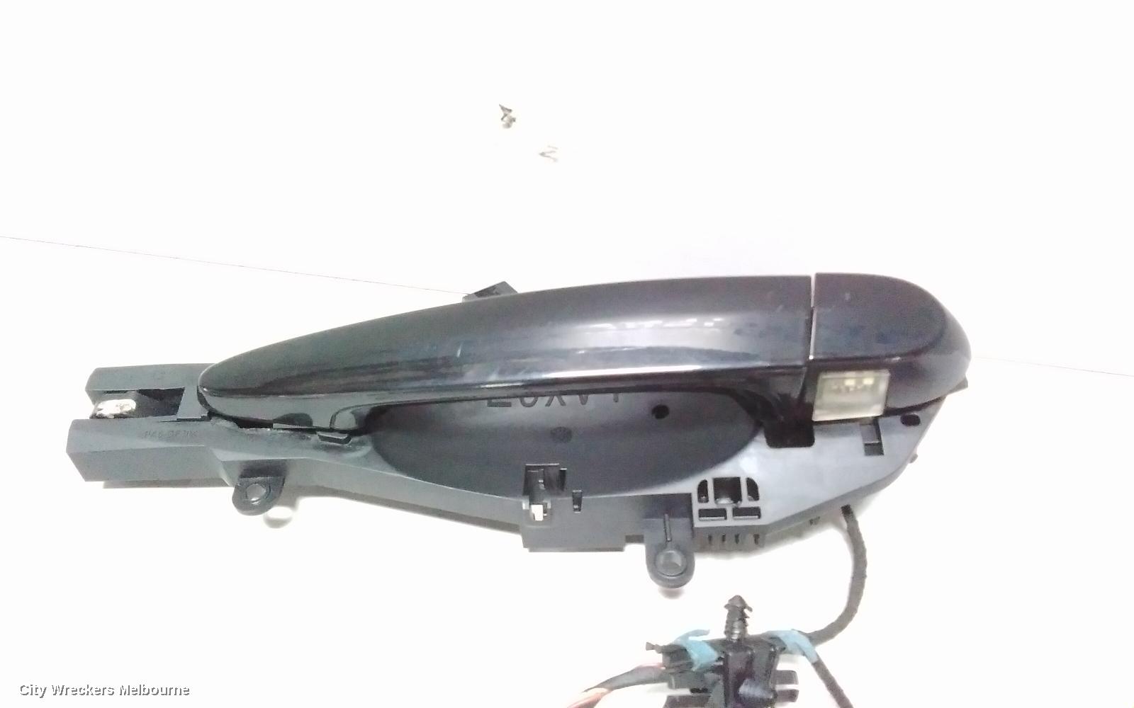 BMW 3 SERIES DOOR HANDLE, OUTER, LH FRONT, NON KEYLESS TYPE, E90/E91, SEDAN/WAGON, 03/2005 - 04/2012