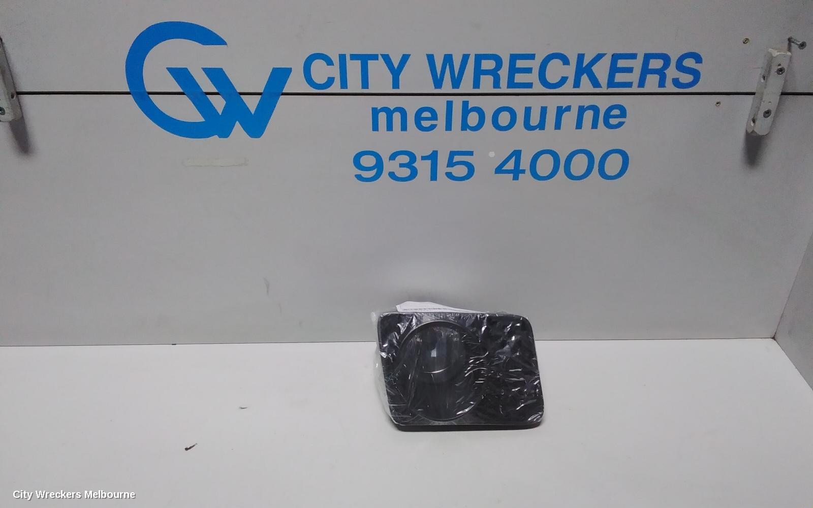HOLDEN COMMODORE LEFT INDICATOR/FOG/SIDE, BUMPER FOGLAMP, VE, 08/2006 - 08/2010