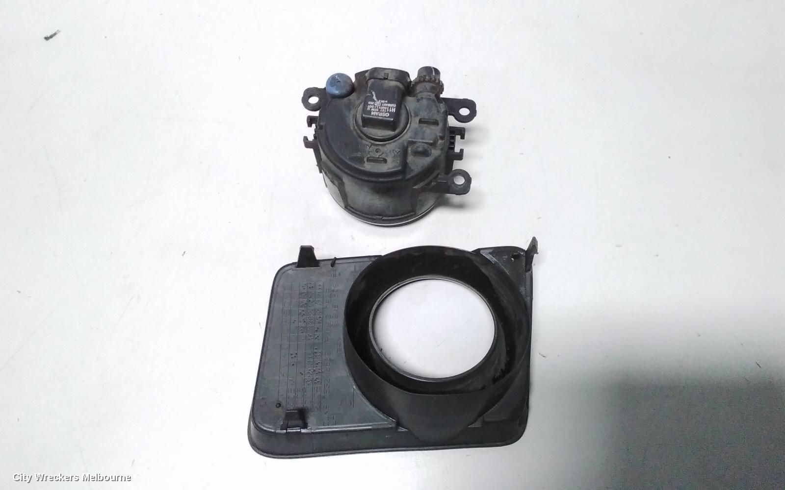 HOLDEN COMMODORE LEFT INDICATOR/FOG/SIDE, BUMPER FOGLAMP, VE, 08/2006 - 08/2010