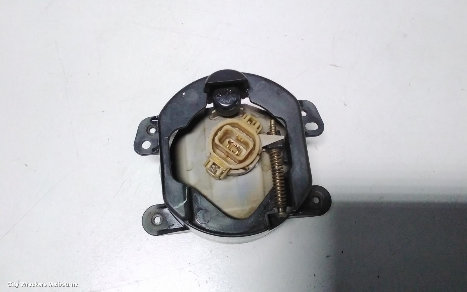 DODGE JOURNEY RIGHT INDICATOR/FOG/SIDE, BUMPER FOGLAMP, JC, 09/2008 - 07/2011