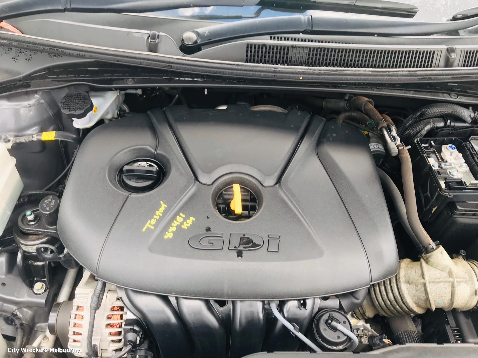HYUNDAI I40 STARTER, AUTO, PETROL, 2.0, VF SI, 09/2011 - 05/2015
