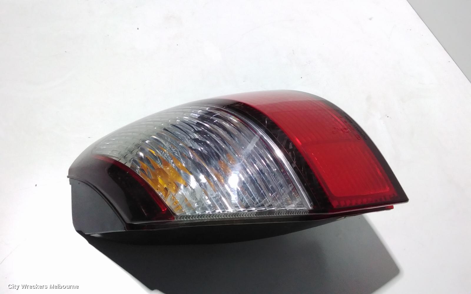 SUBARU OUTBACK RIGHT TAILLIGHT, 3RD GEN ICHIKOH 4836A 12/1998 - 08/2003