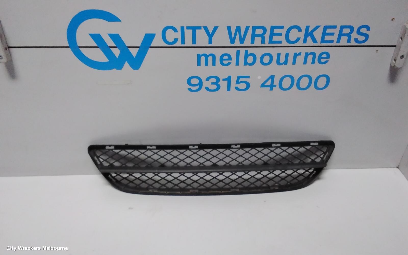 BMW 3 SERIES GRILLE, BUMPER GRILLE (CENTRE), E90, SEDAN, 03/2005 - 08/2008