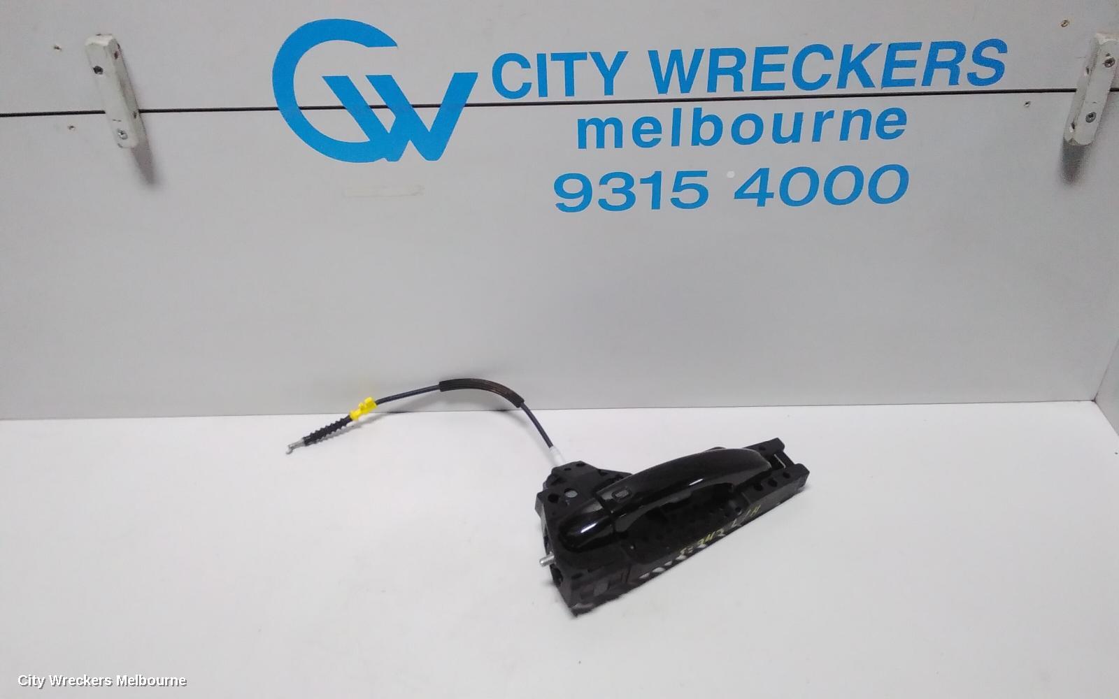 AUDI Q3 DOOR HANDLE, 8U, 03/2012 - 12/2018