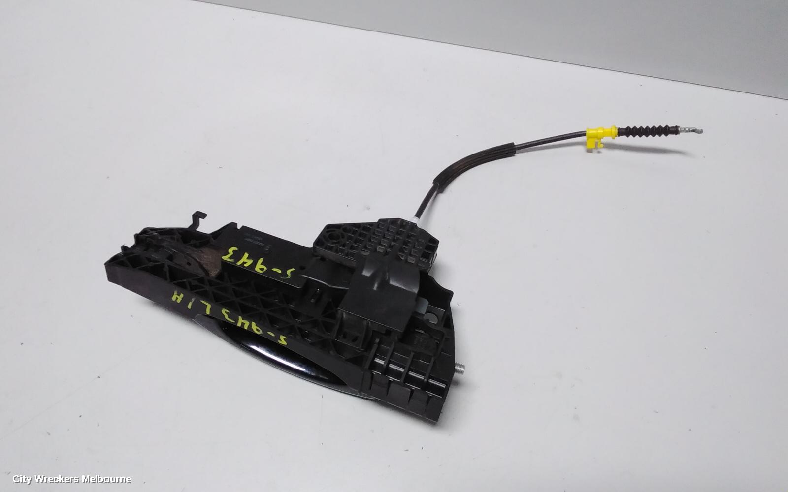 AUDI Q3 DOOR HANDLE, 8U, 03/2012 - 12/2018