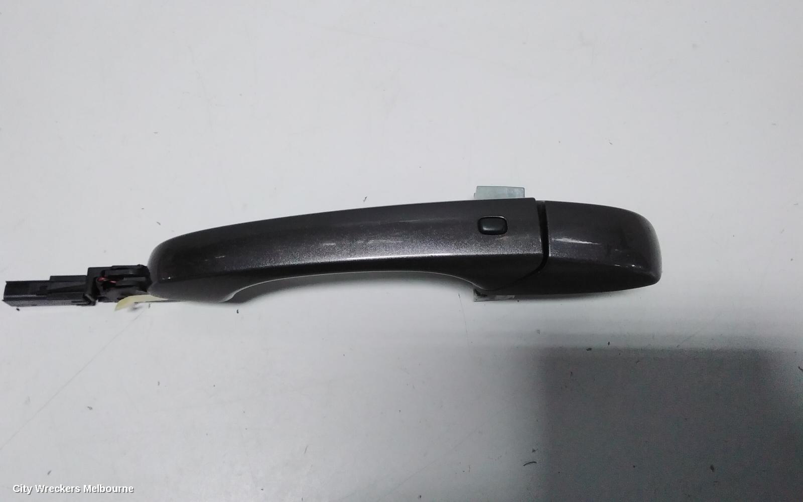 JEEP GRANDCHEROKEE DOOR HANDLE, OUTER, LH FRONT, COLOUR CODED, WK, 01/2011 - 02/2022