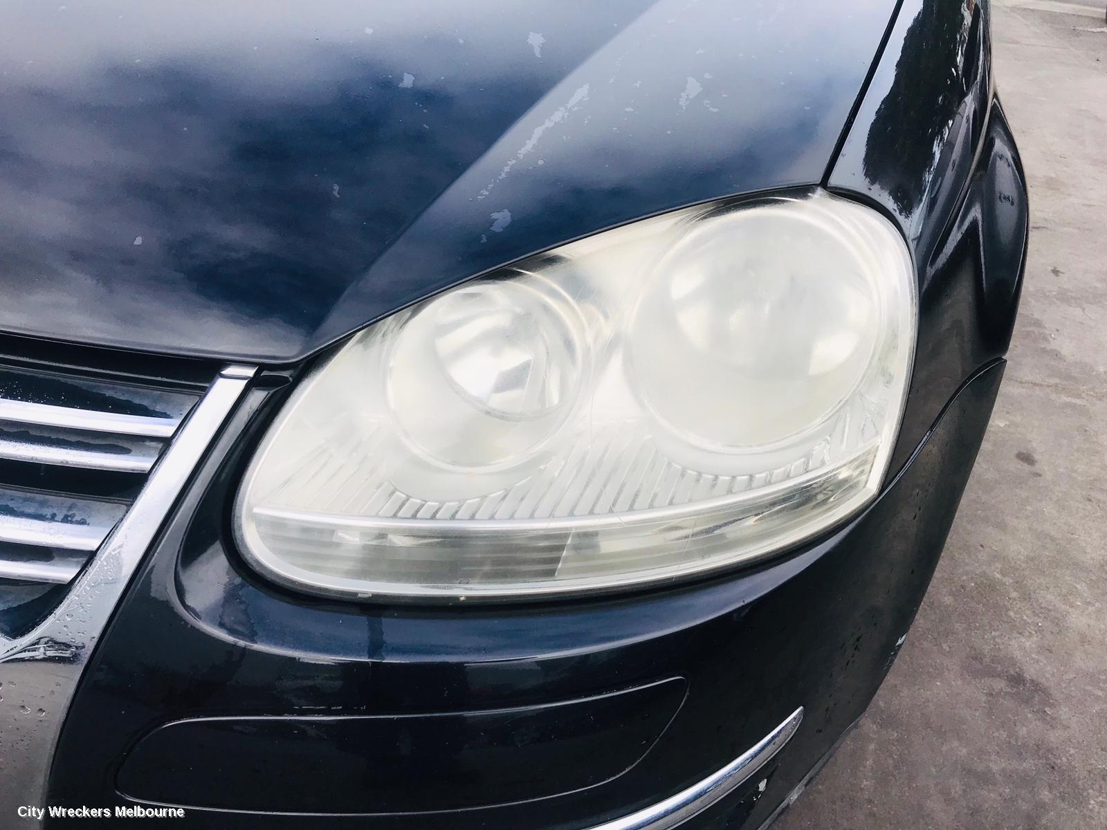 VOLKSWAGEN JETTA LEFT FRONT DOOR, 1KM, 02/2006 - 07/2011