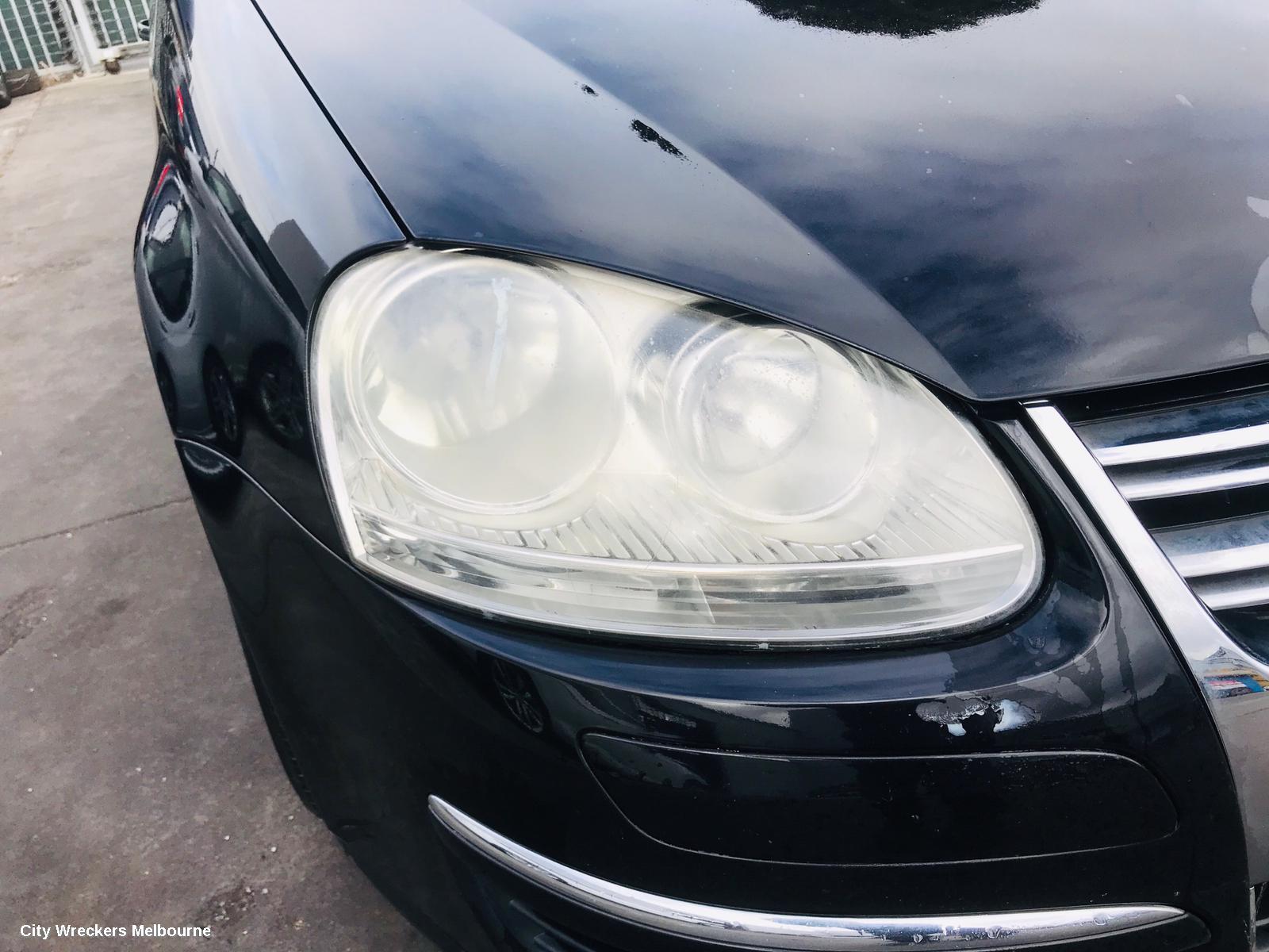 VOLKSWAGEN JETTA LEFT FRONT DOOR, 1KM, 02/2006 - 07/2011