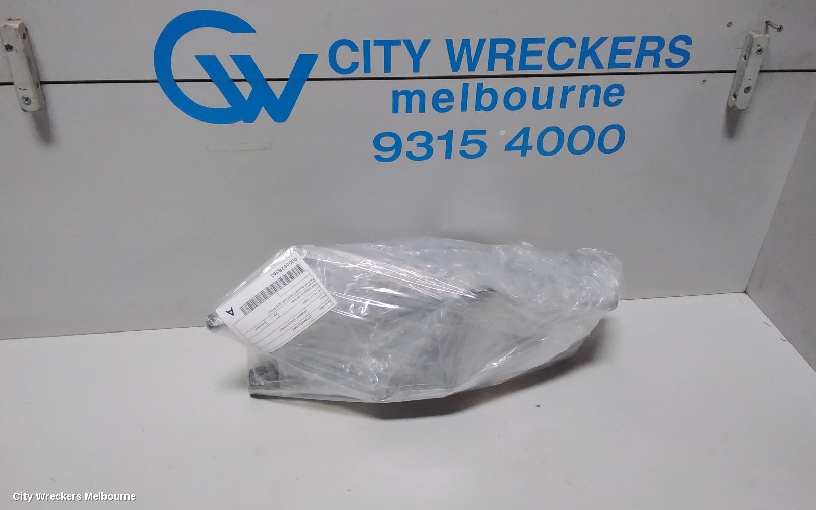 HOLDEN COMMODORE BONNET HINGE/STRUT, ZB, 10/2017 - 12/2020