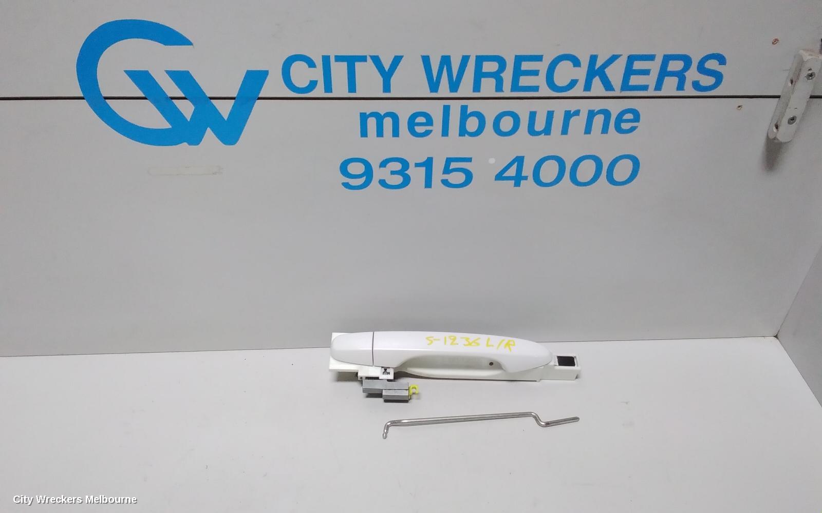 HONDA CRV DOOR HANDLE, OUTER, LH REAR, COLOUR CODED, RM, 11/2012 - 04/2017