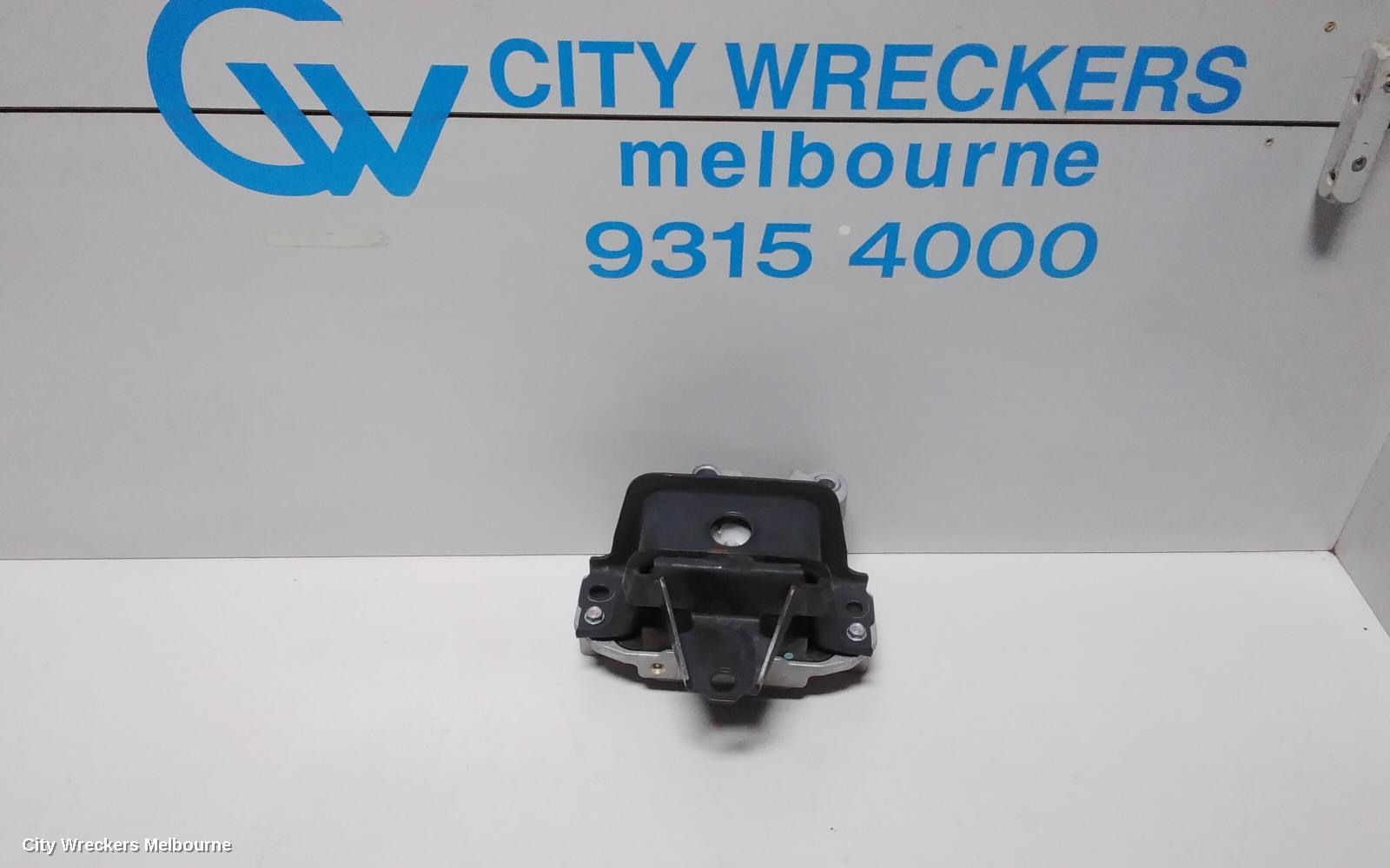 MITSUBISHI OUTLANDER MOUNT, ZK, 04/2015 - 07/2021
