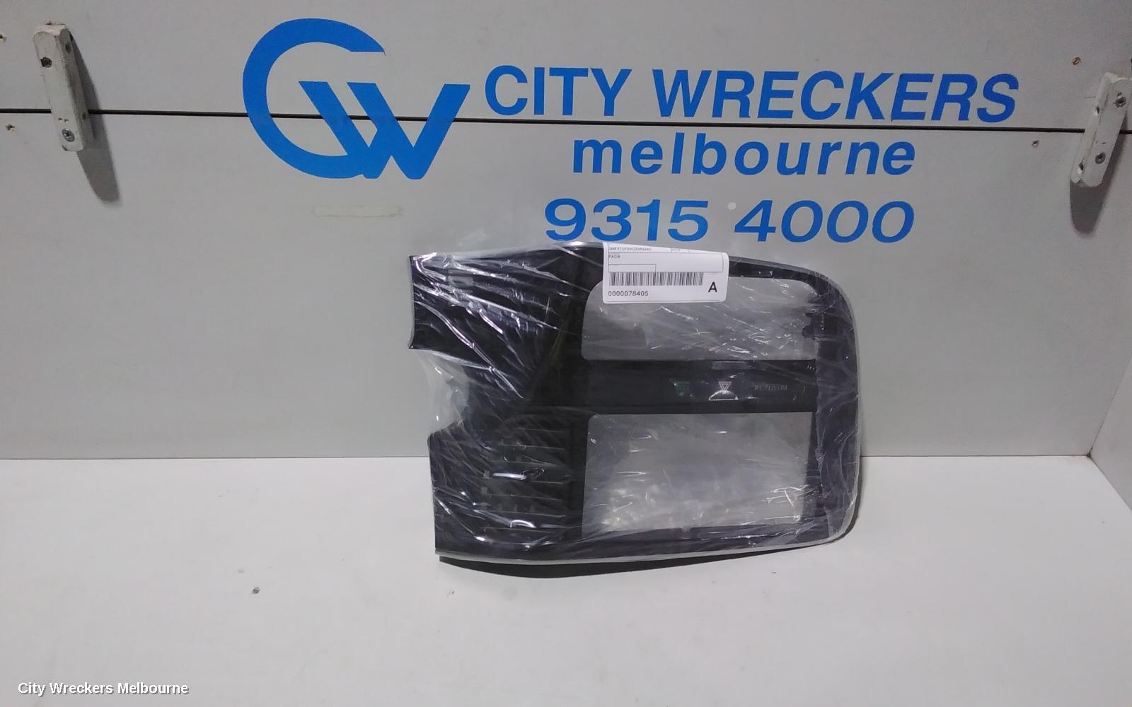 MITSUBISHI OUTLANDER, ZK, 04/2015 - 07/2021, FACIA: 78405