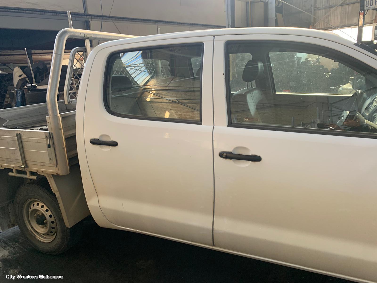 TOYOTA HILUX LEFT REAR STRUT, ***USE SHOCK ABSORBER PART TYPE***