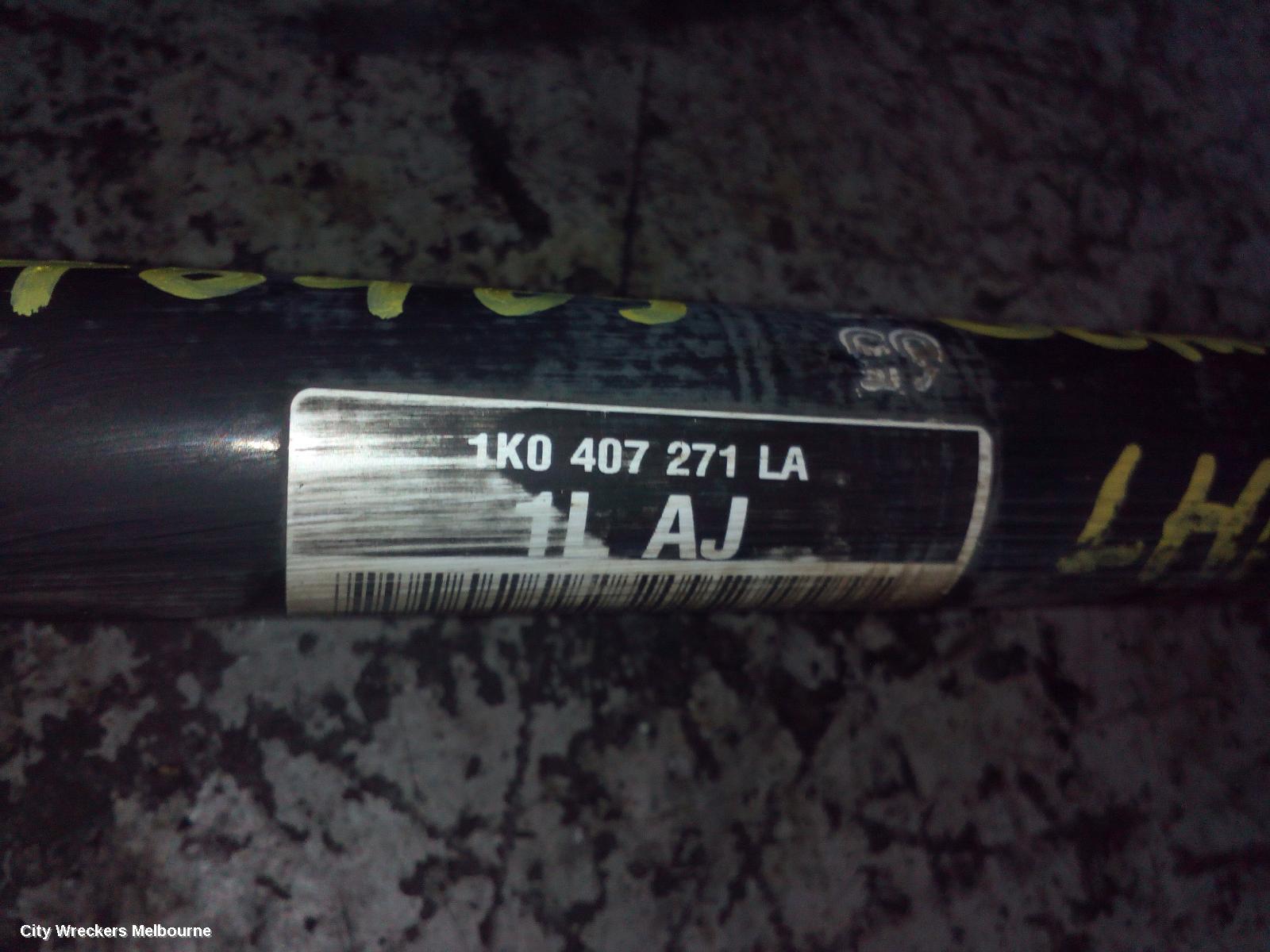 SKODA OCTAVIA LEFT DRIVESHAFT, FRONT, MANUAL T/M, PETROL, 1.4, CAXA CODE, 1Z, 08/2010 - 10/2013