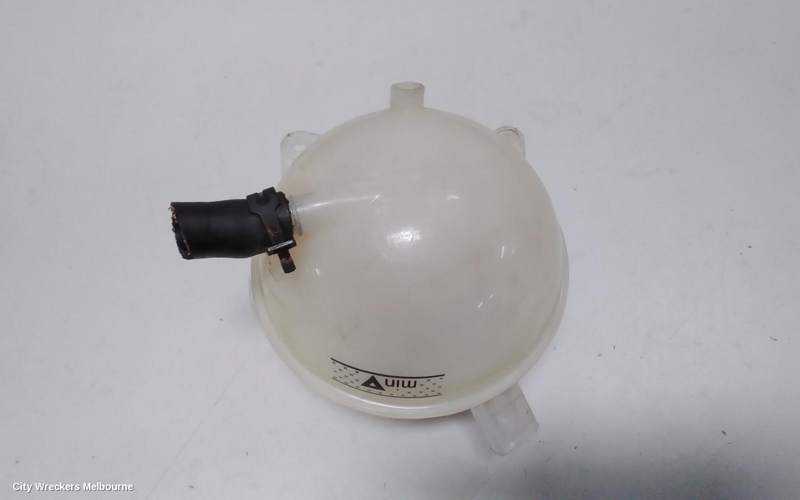 SKODA OCTAVIA OVERFLOW BOTTLE, 1Z MY09 03/2009 - 10/2013
