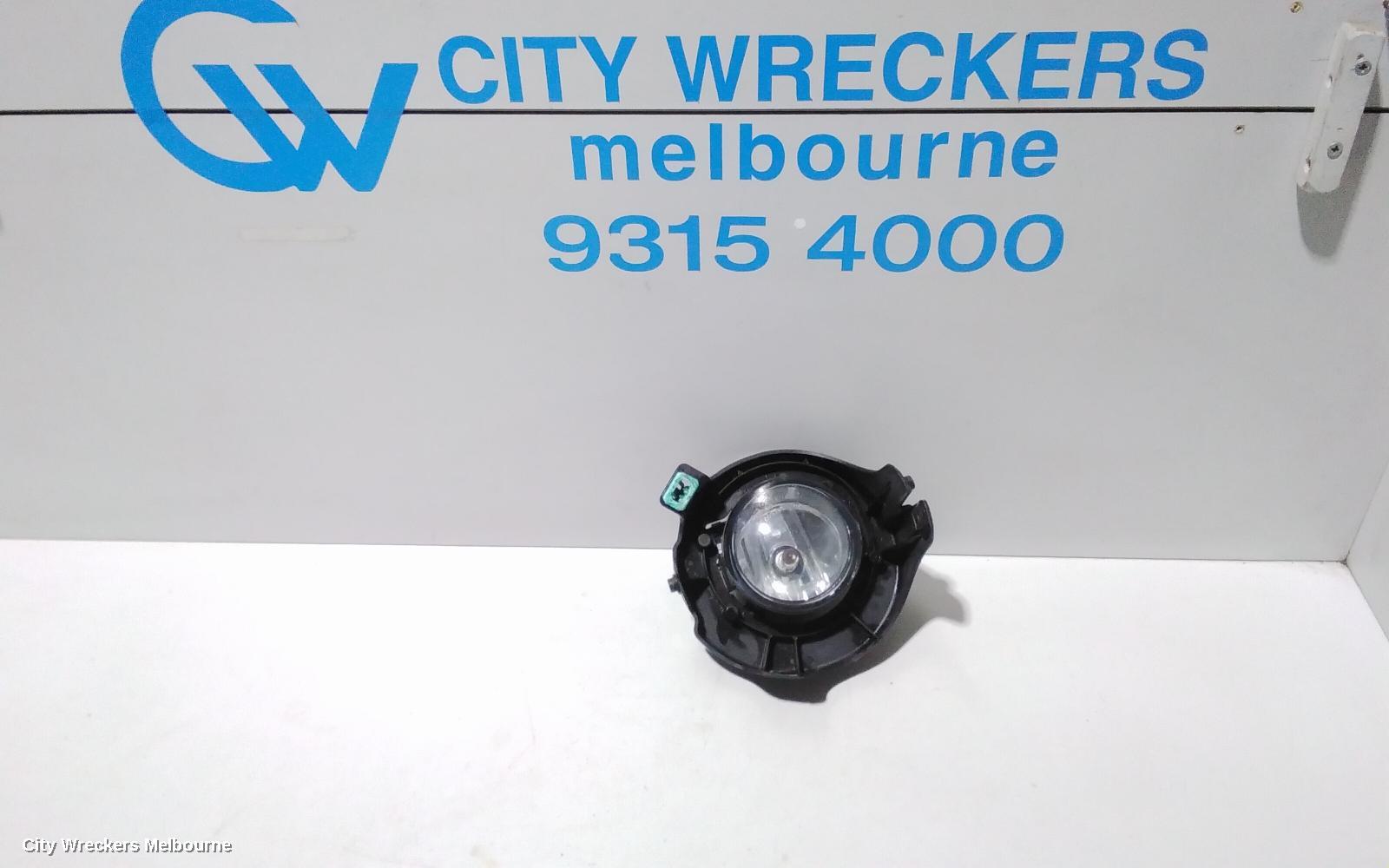 NISSAN NAVARA LEFT INDICATOR/FOG/SIDE, D40, BUMPER FOGLAMP, ROUND TYPE, 09/2005 - 08/2015