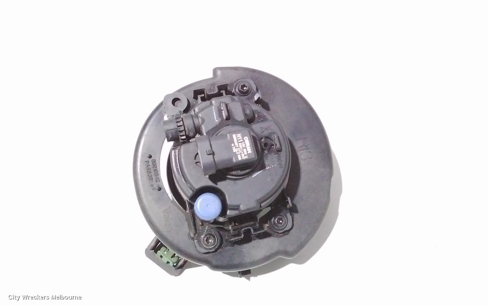 NISSAN NAVARA RIGHT INDICATOR/FOG/SIDE, D40, BUMPER FOGLAMP, ROUND TYPE, 09/2005 - 08/2015