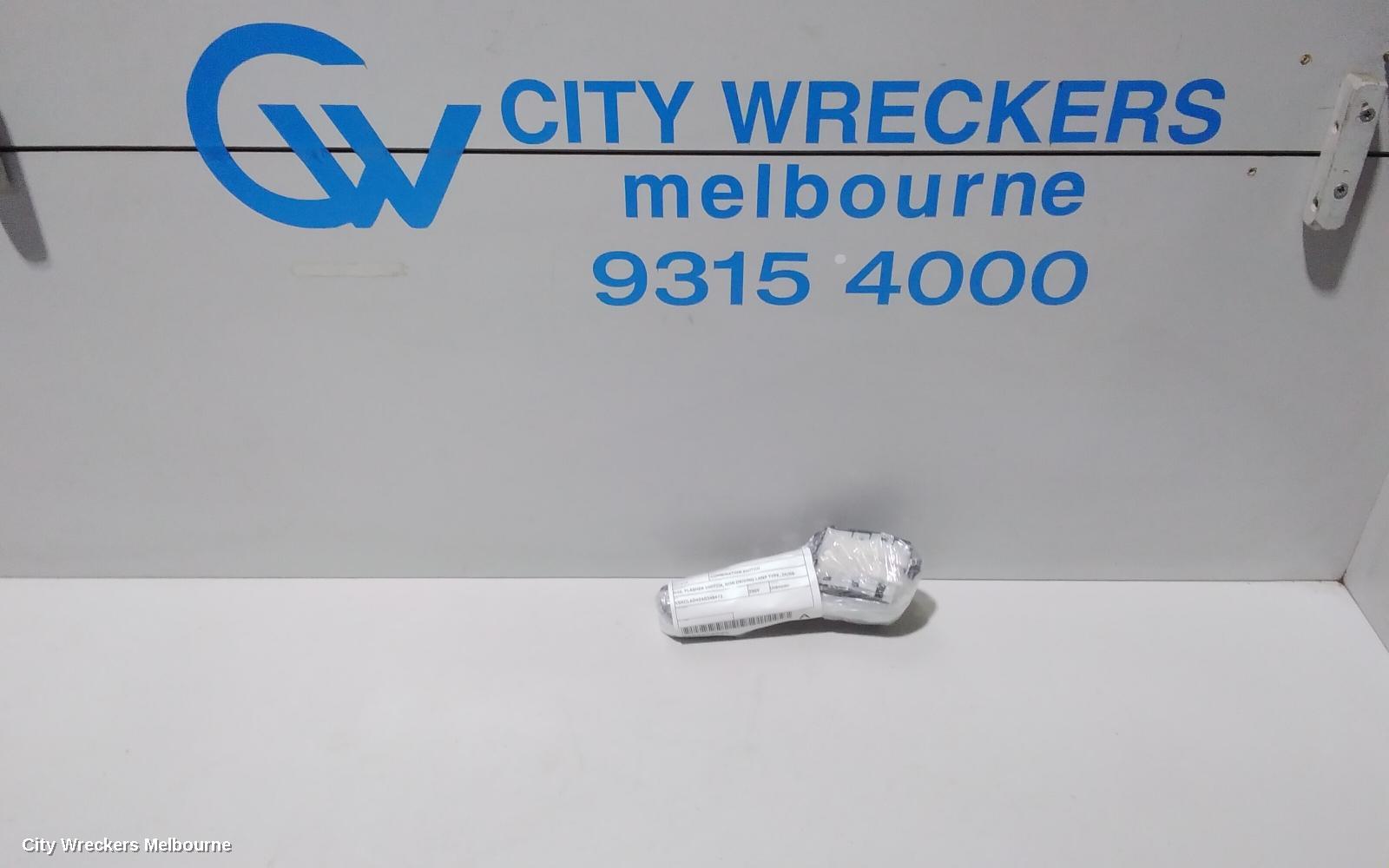 NISSAN NAVARA COMBINATION SWITCH, D40, FLASHER SWITCH, NON DRIVING LAMP TYPE, 09/2005 - 08/2015