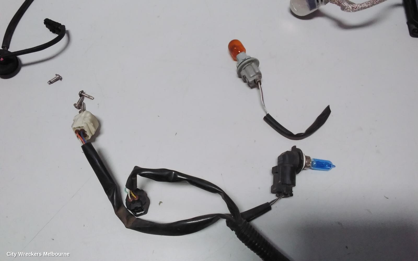 TOYOTA ESTIMA, XR50, 05-19, 39000-78277  HEADLIGHT MOUDLE AND BULB: 78566