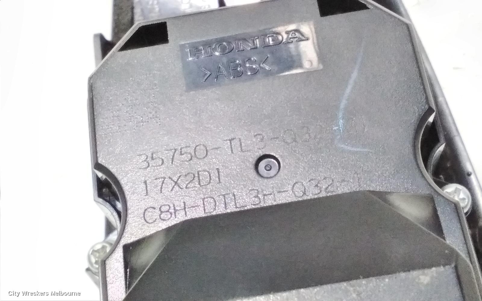 HONDA ACCORD PWR DR WIND SWITCH, RH FRONT (MASTER SWITCH), 8TH GEN, EURO (VIN JHMCU), LUXURY, 07/2011 ONWARDS