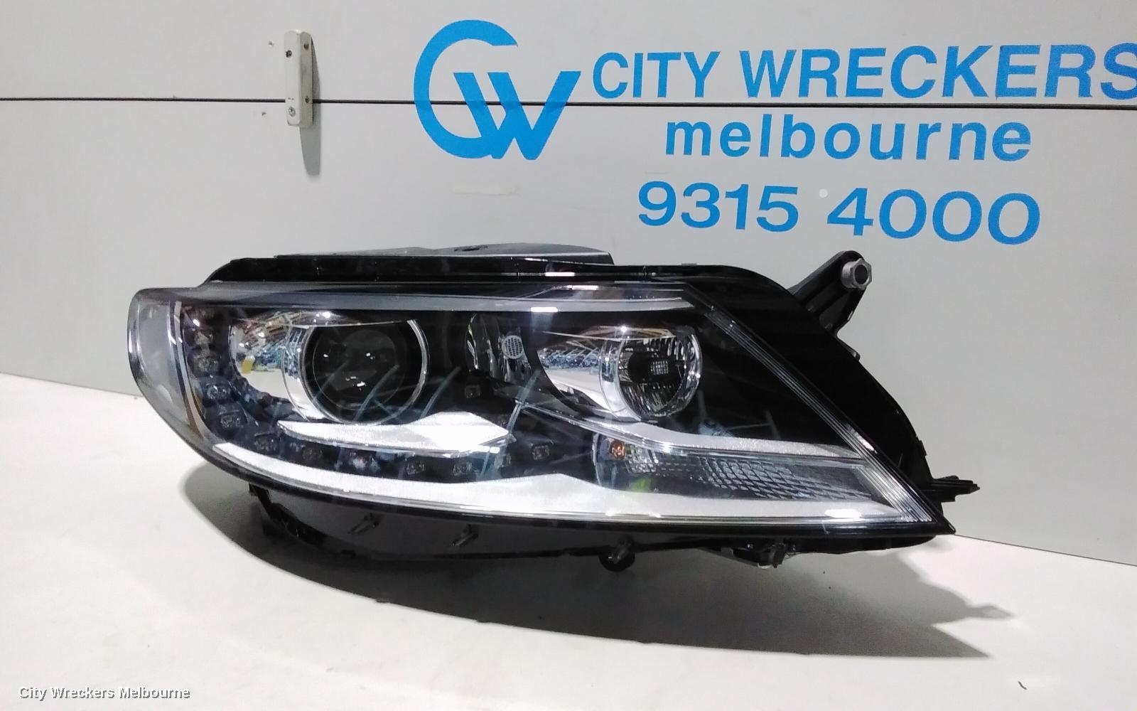 VOLKSWAGEN PASSAT RIGHT HEADLAMP, 3CC, SEDAN, XENON TYPE. 03/2012 - 12/2016