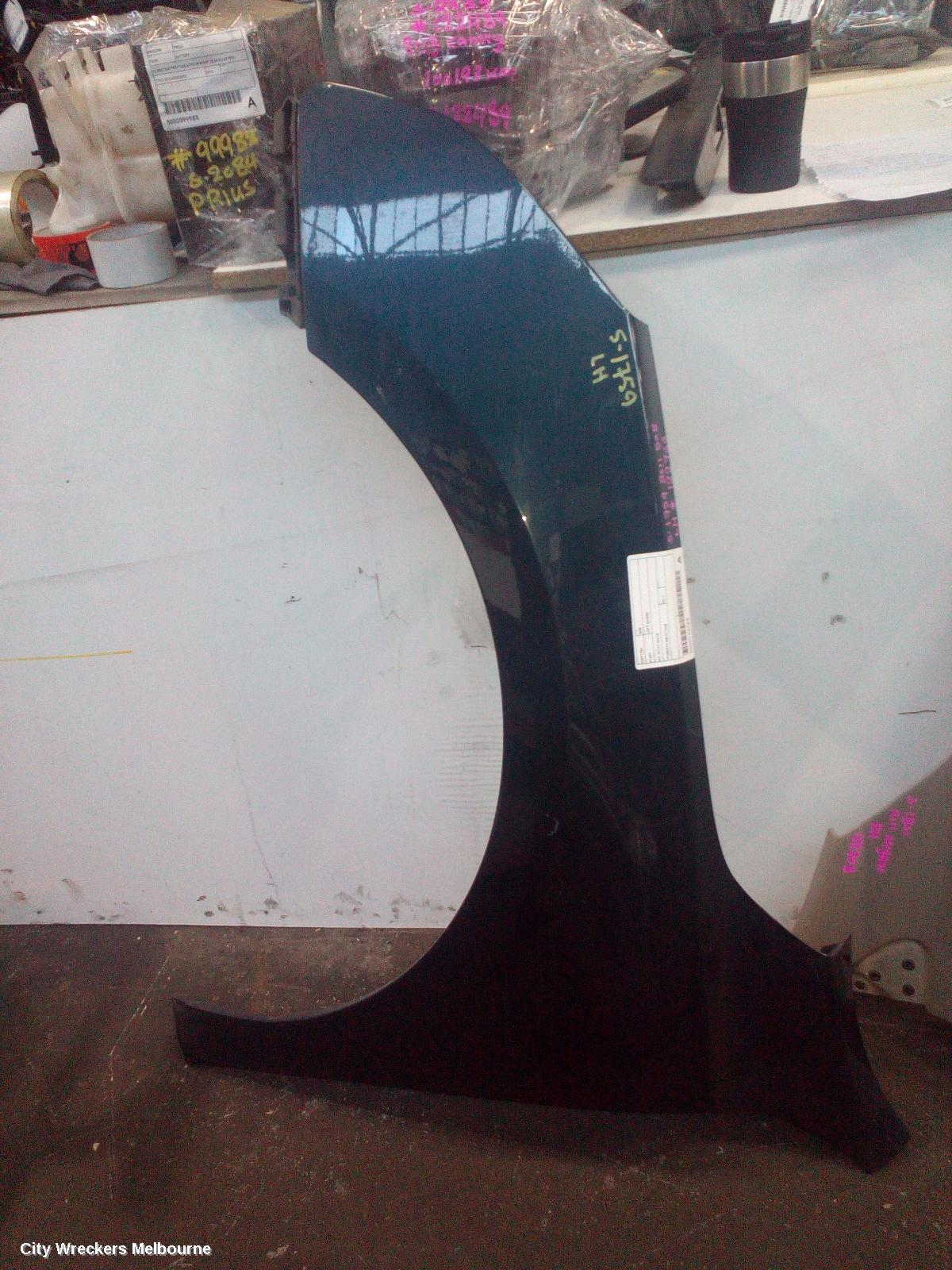 PEUGEOT 508 LEFT GUARD, W2, 07/2011 - 03/2015