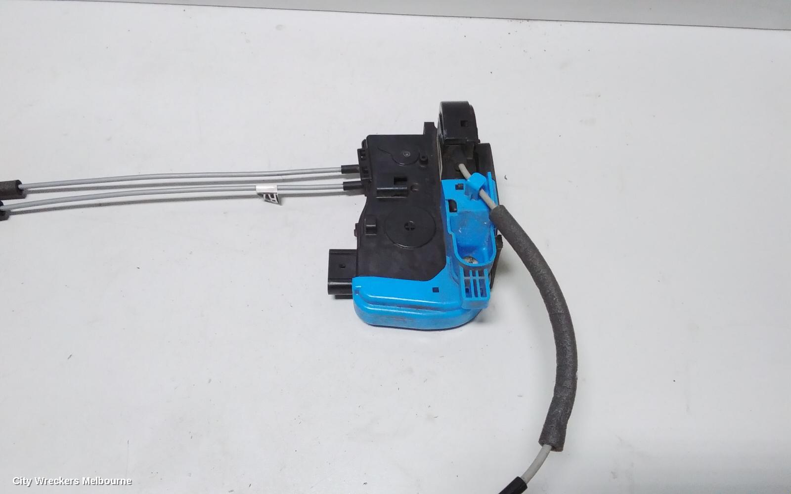 HYUNDAI VELOSTER DOOR/BOOT/GATE LOCK, RIGHT FRONT DOOR LOCK, FS, W/ KEYLESS ENTRY TYPE, 12/2011 - 02/2018