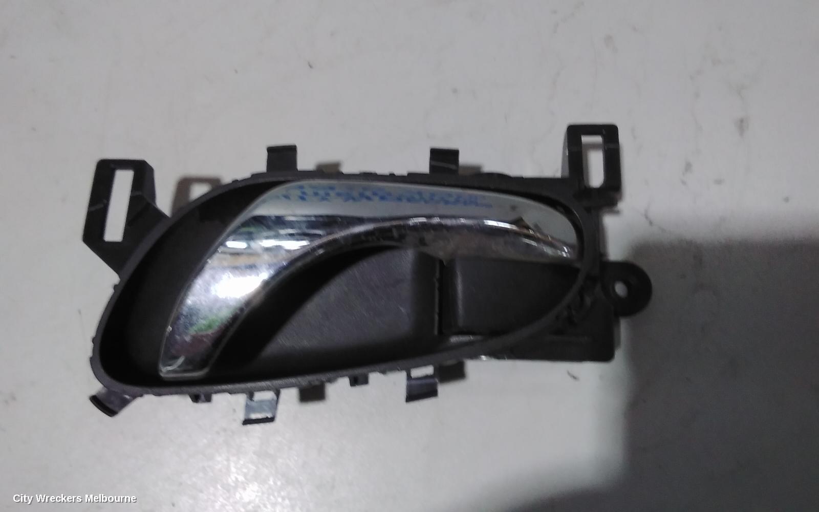 NISSAN PULSAR DOOR HANDLE, INNER, LH FRONT, B17/C12, SEDAN/HATCH, 12/2012 - 12/2017