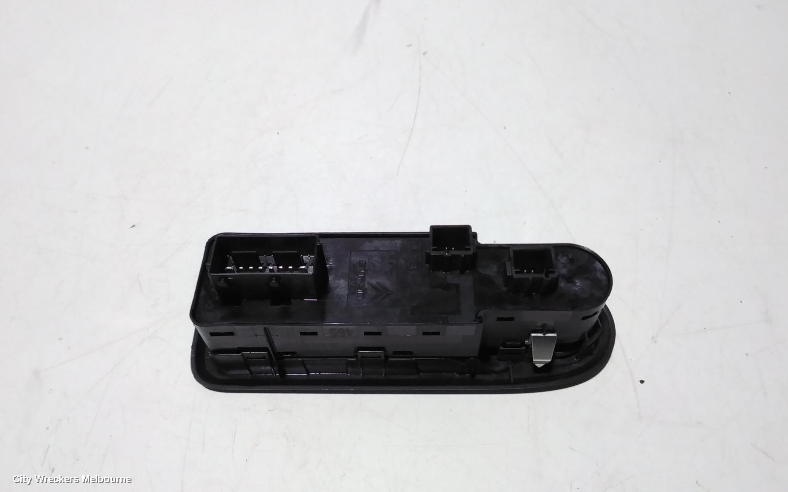 PEUGEOT 508 PWR DR WIND SWITCH, RH FRONT (MASTER SWITCH), 07/2011 - 12/2017