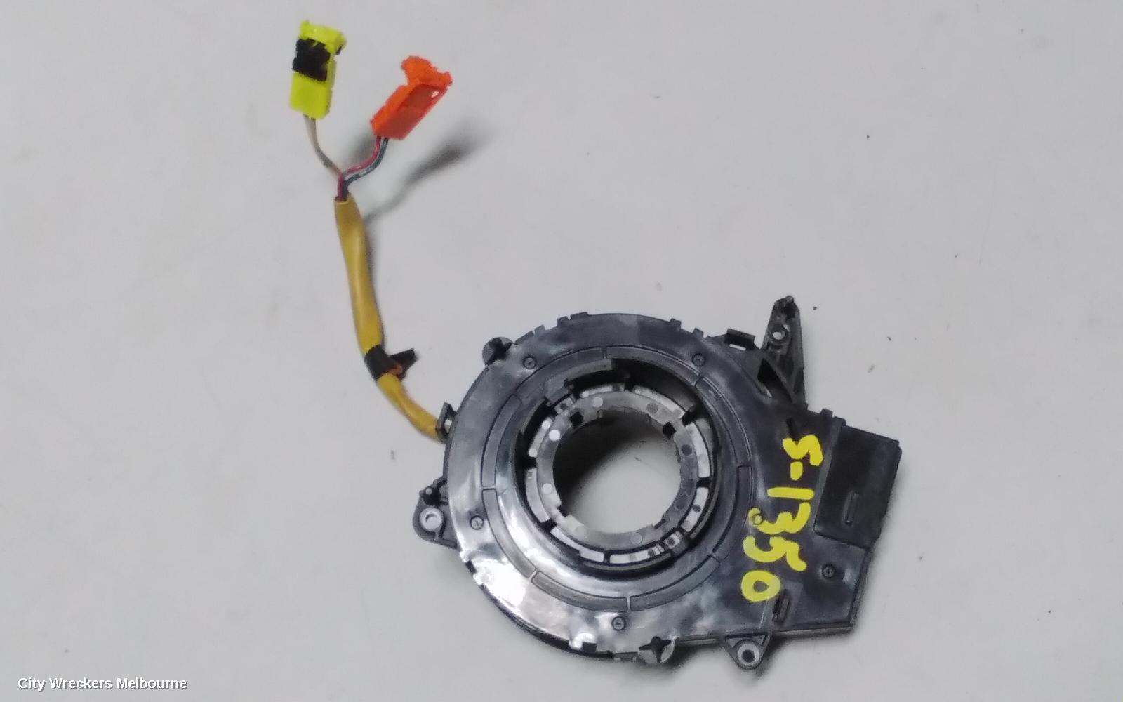 MAZDA 3 AIRBAG MODULE/SENSOR, CLOCKSPRING, TWO PLUG AIRBAG TYPE, BK, 10/2003 - 04/2009