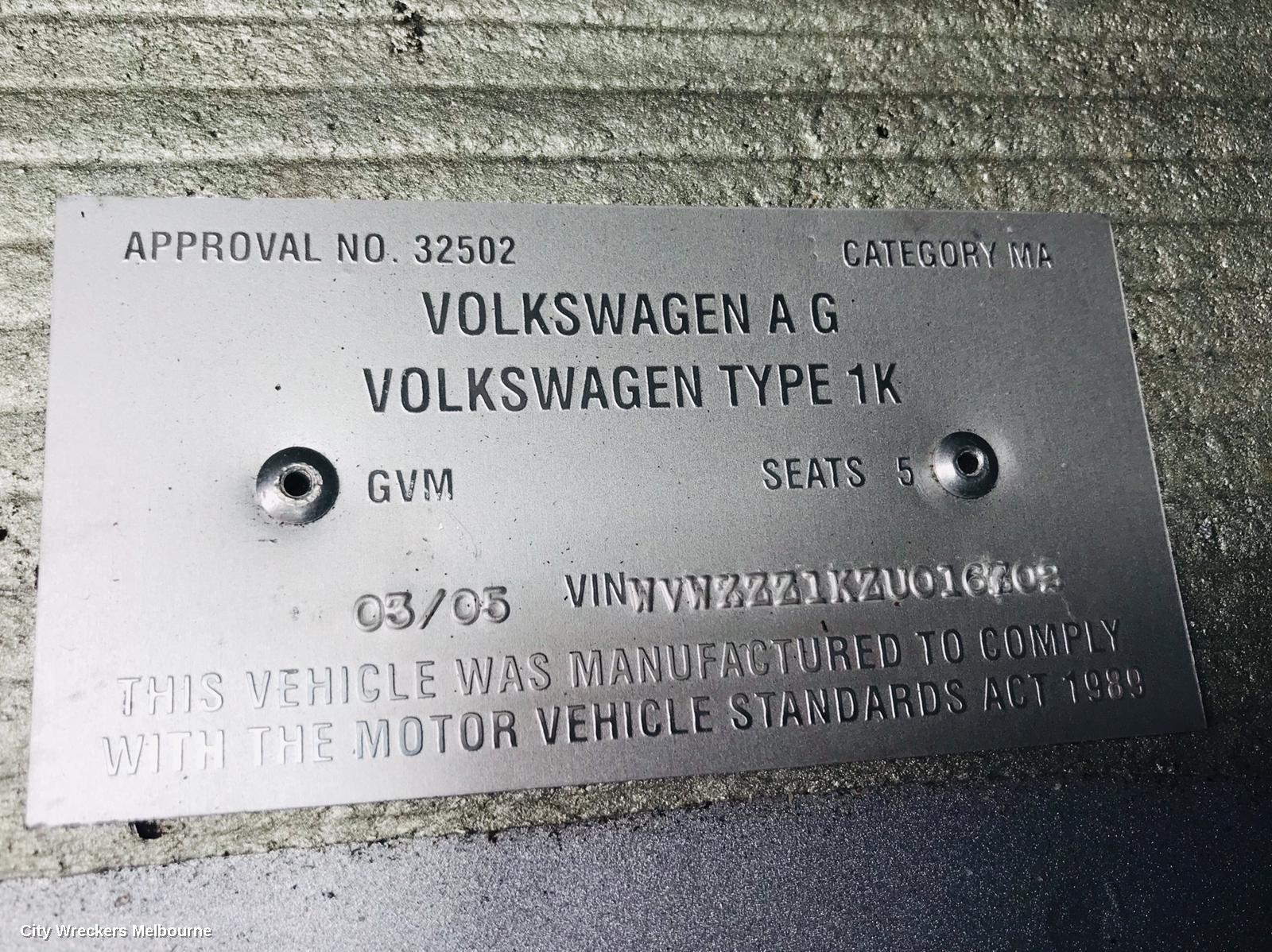 VOLKSWAGEN GOLF RIGHT FRONT HUB ASSEMBLY, GEN 5, 4 BOLT TYPE, 07/2004 - 02/2009