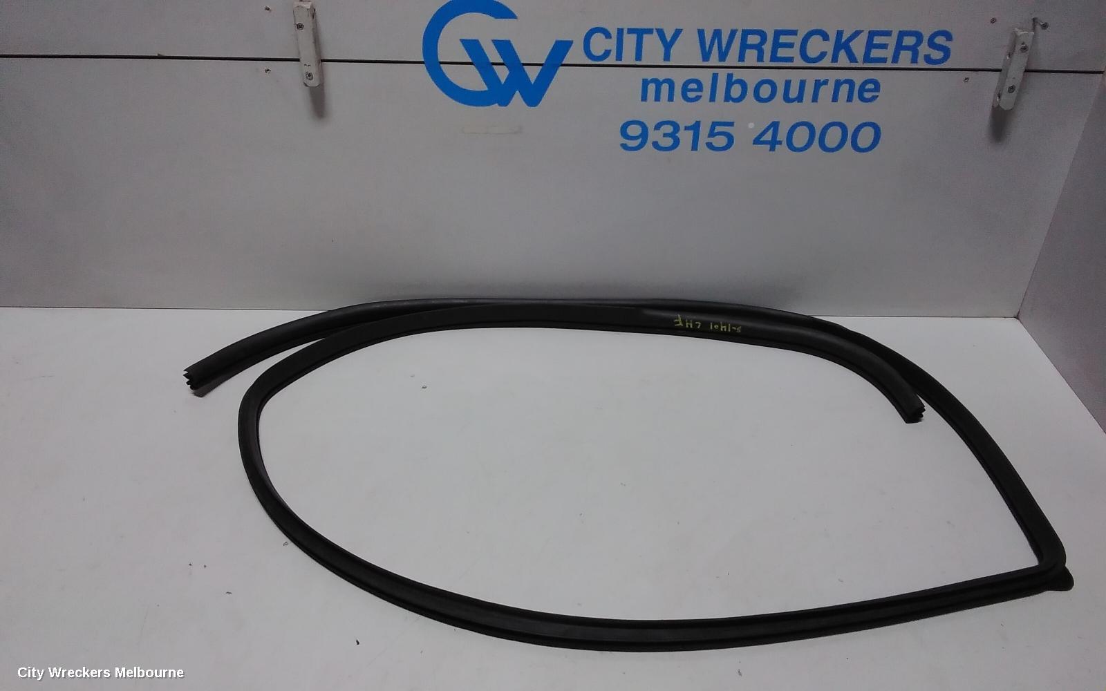 HOLDEN CAPTIVA SEAL, LHFDOOR SEAL ON BODY: 78649, CG SERIES 2 03/2011 - 06/2018