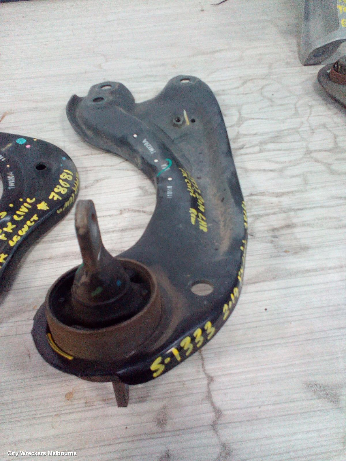 HONDA CIVIC LEFT REAR TRAILING ARM, LOWER CONTROL ARM-REAR, 10TH GEN, 05/2016 ONWARDS