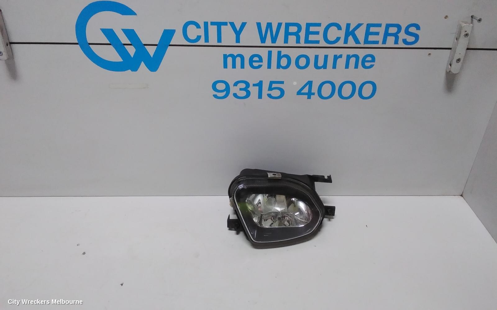 MERCEDES E CLASS RIGHT INDICATOR/FOG/SIDE, BUMPER FOGLAMP, W211/S211, BLACK MASK TYPE, 08/2002 - 08/2006