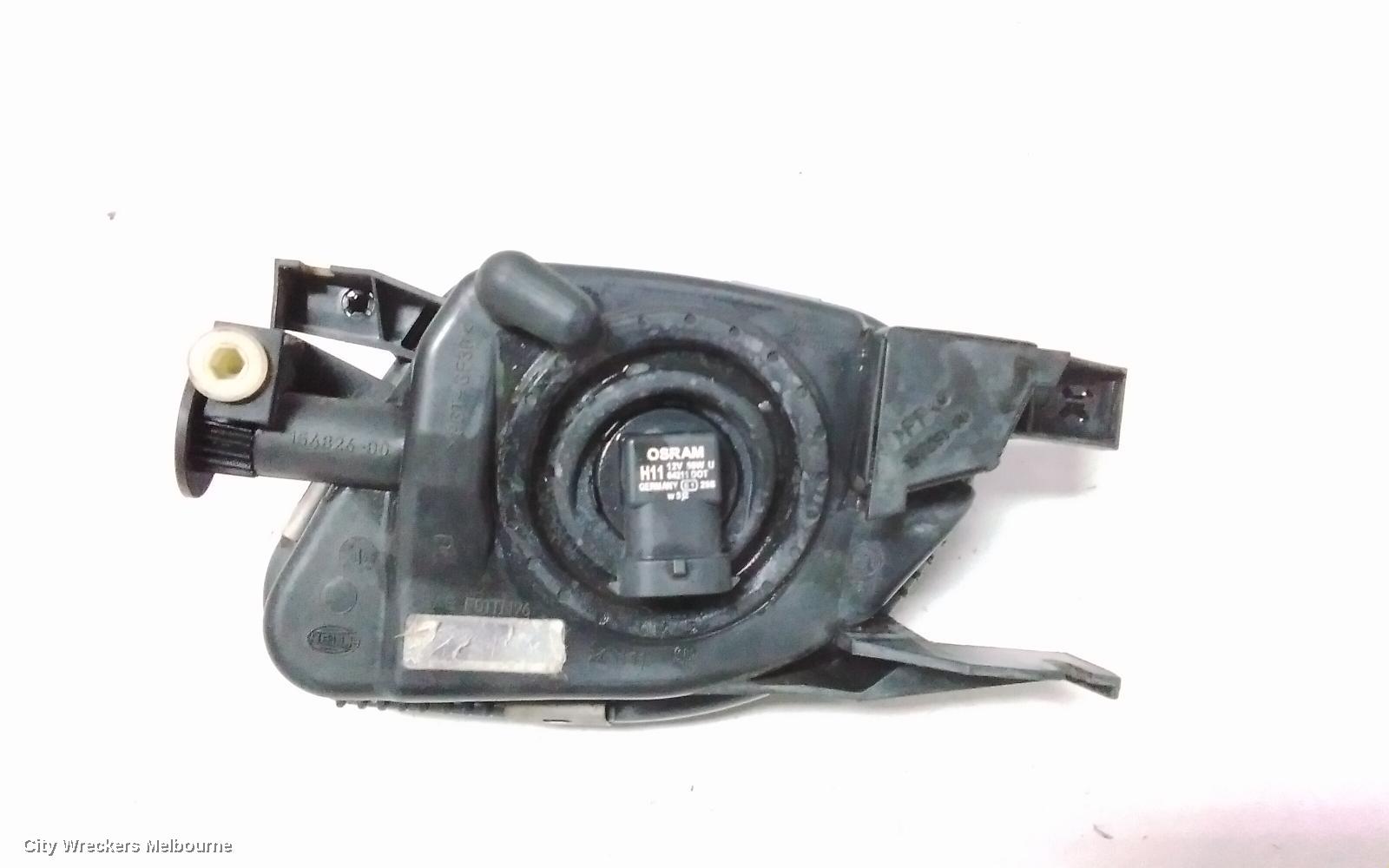 MERCEDES E CLASS RIGHT INDICATOR/FOG/SIDE, BUMPER FOGLAMP, W211/S211, BLACK MASK TYPE, 08/2002 - 08/2006