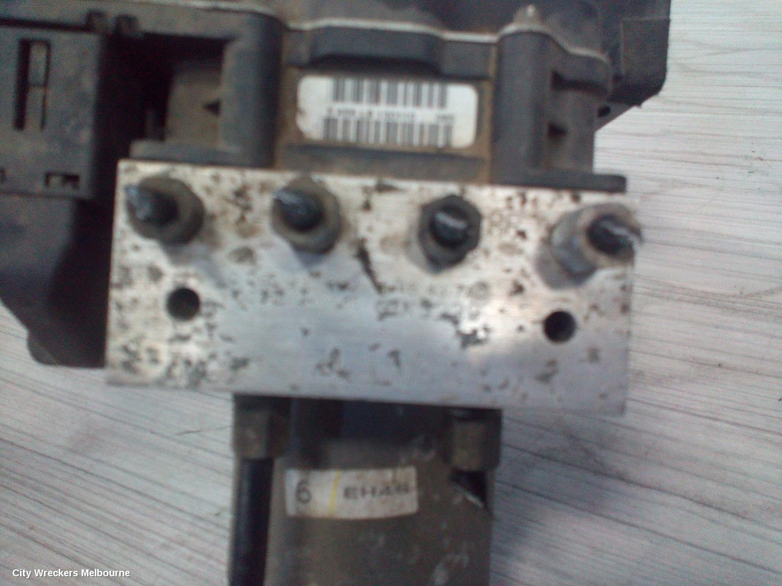 MAZDA CX7 ABS PUMP/MODULATOR, ER, 11/2006 - 02/2012