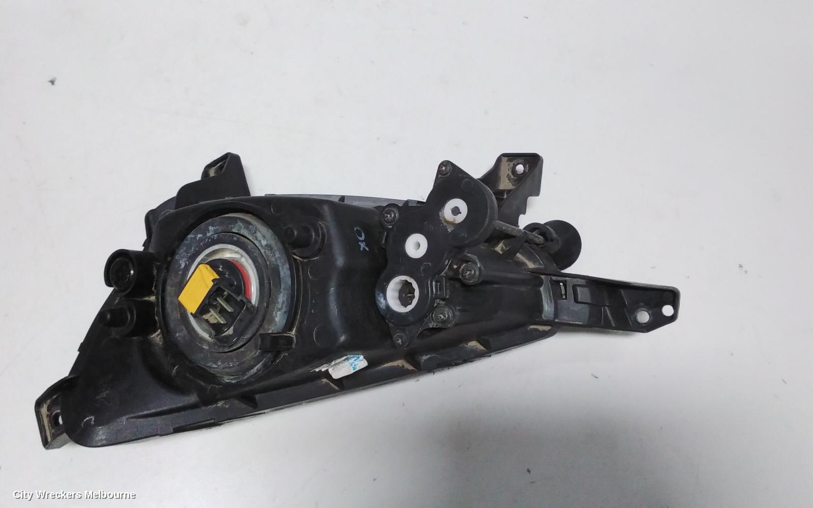 HYUNDAI TUCSON LEFT INDICATOR/FOG/SIDE, BUMPER FOGLAMP, TL, KOREAN BUILT (VIN KMHJ), 07/2015 - 06/2018