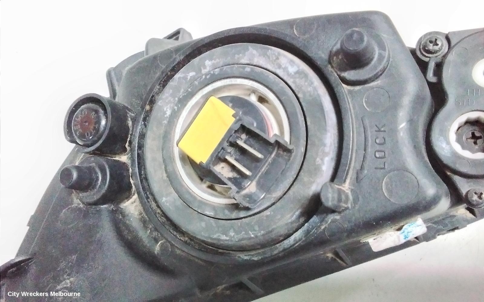 HYUNDAI TUCSON LEFT INDICATOR/FOG/SIDE, BUMPER FOGLAMP, TL, KOREAN BUILT (VIN KMHJ), 07/2015 - 06/2018