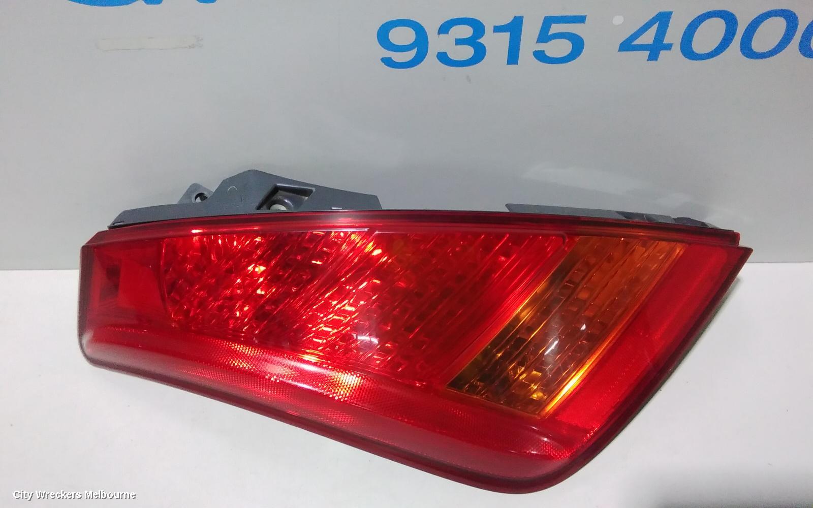 NISSAN MURANO LEFT TAILLIGHT, Z50, 05/2002 - 12/2008