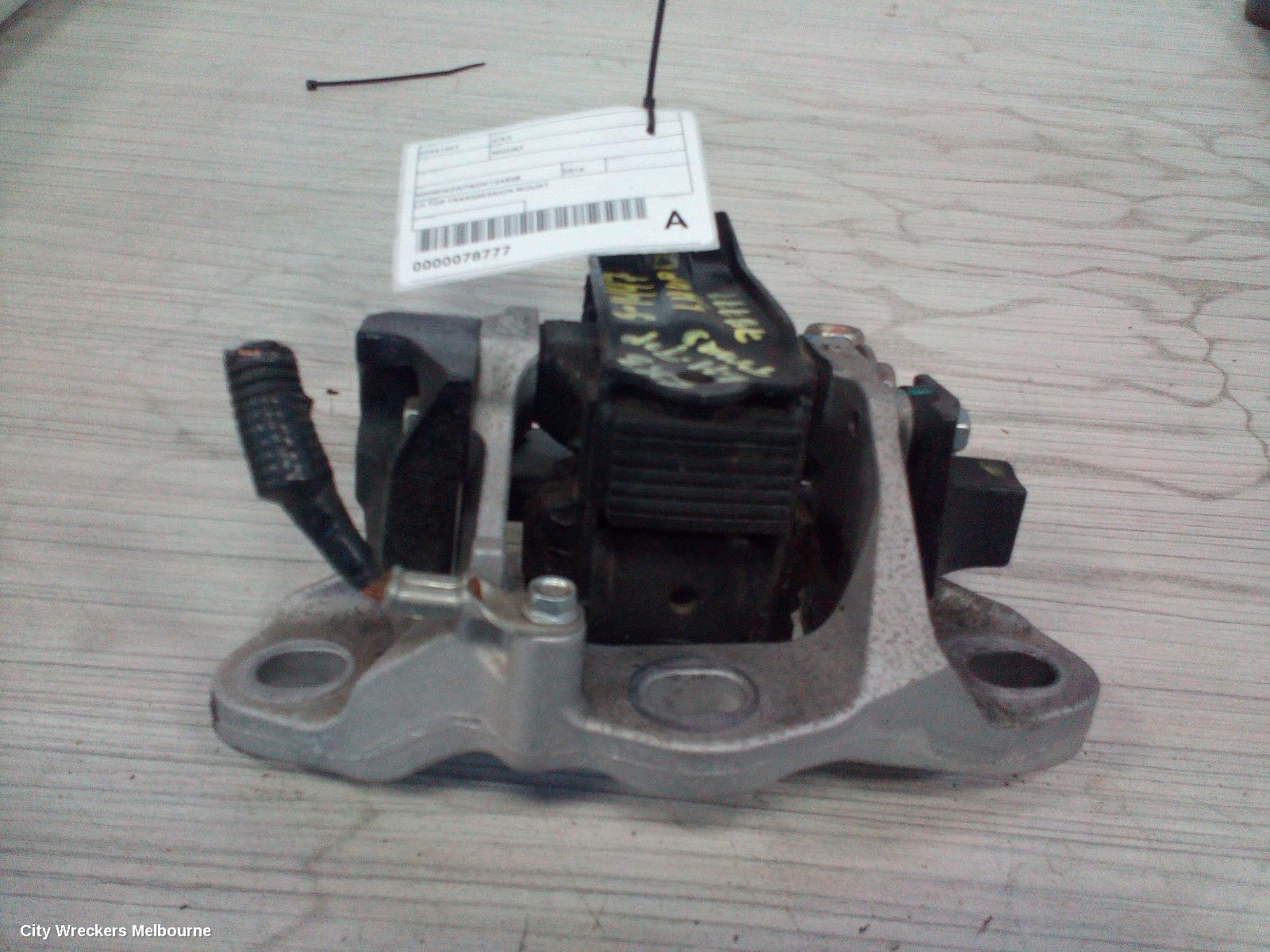 MAZDA CX3 MOUNT, DK, 03/2015 ONWARDS
