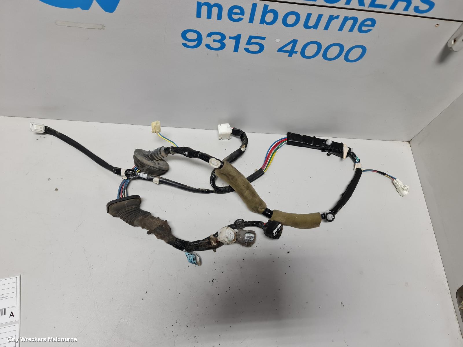 TOYOTA HIACE WIRE HARNESS, TRH/KDH 03/2005 - 04/2019