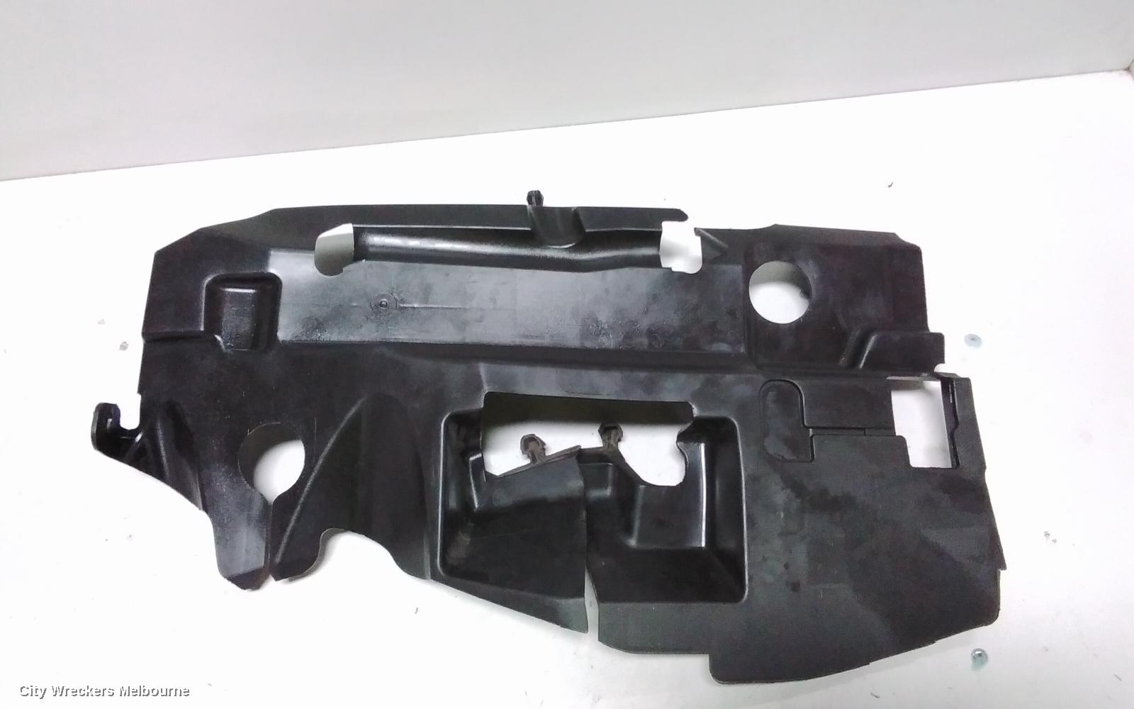HONDA CIVIC, 10TH GEN, 05/2016 - 08/2021, RH AIR FLOW GUIDE ON RIGHT SIDE OF RADIATOR SUPPORT: 78804