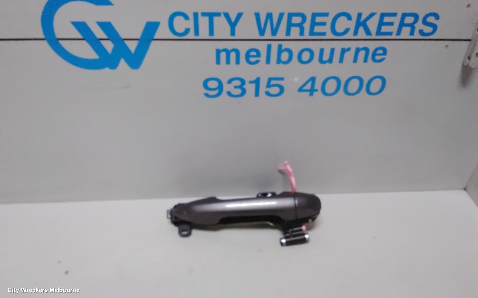 TOYOTA KLUGER DOOR HANDLE, OUTER, RH REAR, GSU50/GSU55, 03/2014 - 02/2021