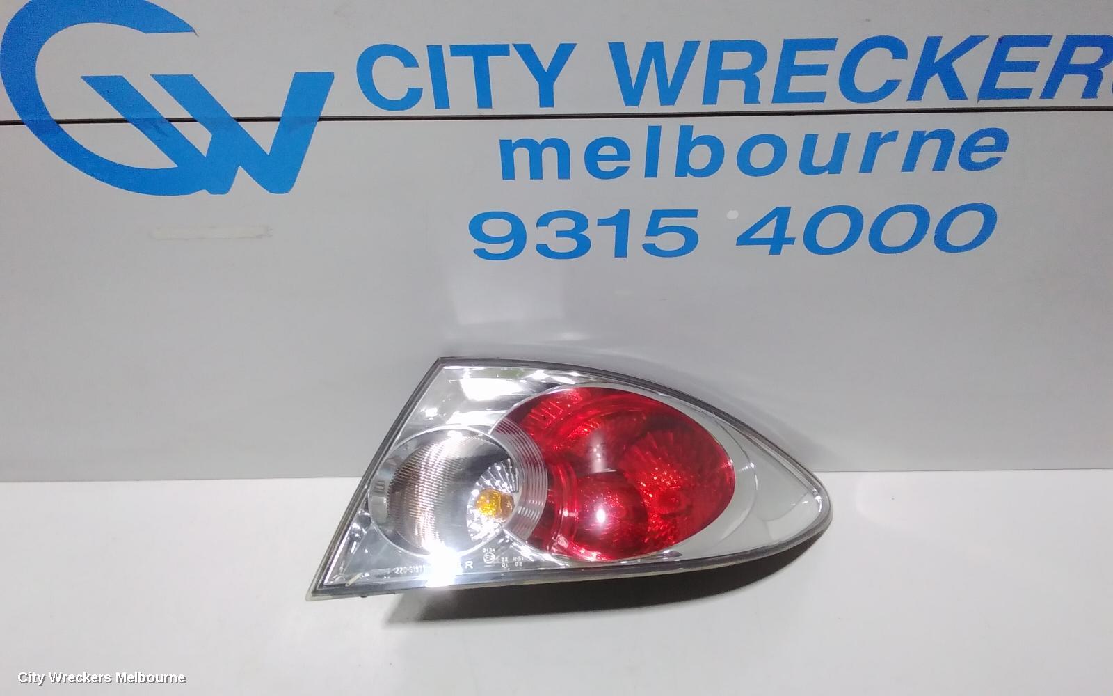 MAZDA 6 RIGHT TAILLIGHT, GG/GY, IN BODY, SEDAN/HATCH, LENS# 220-61980, 08/2005 - 11/2007