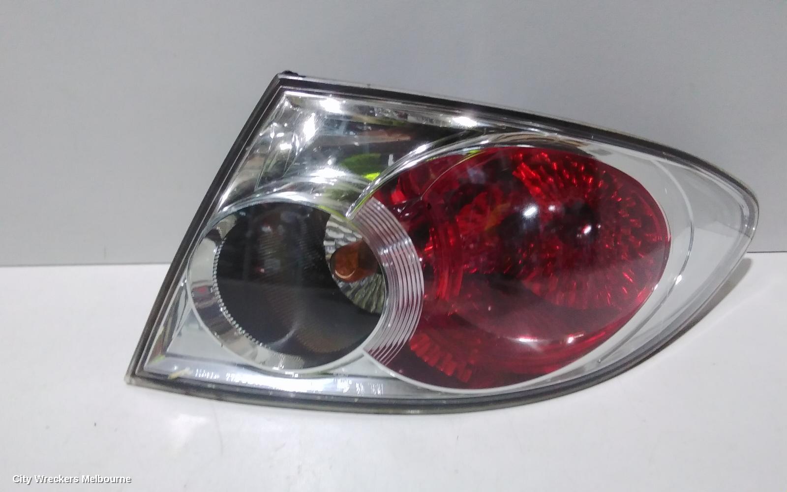 MAZDA 6 RIGHT TAILLIGHT, GG/GY, IN BODY, SEDAN/HATCH, LENS# 220-61980, 08/2005 - 11/2007