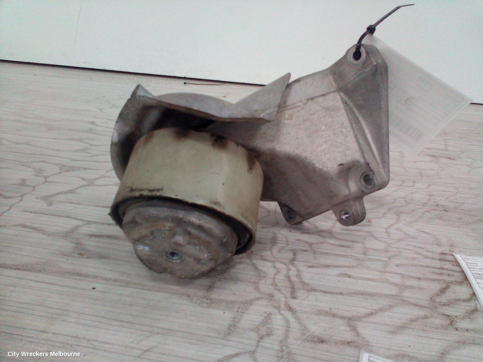MERCEDES E CLASS MOUNT, W211, 09/2002 - 06/2009
