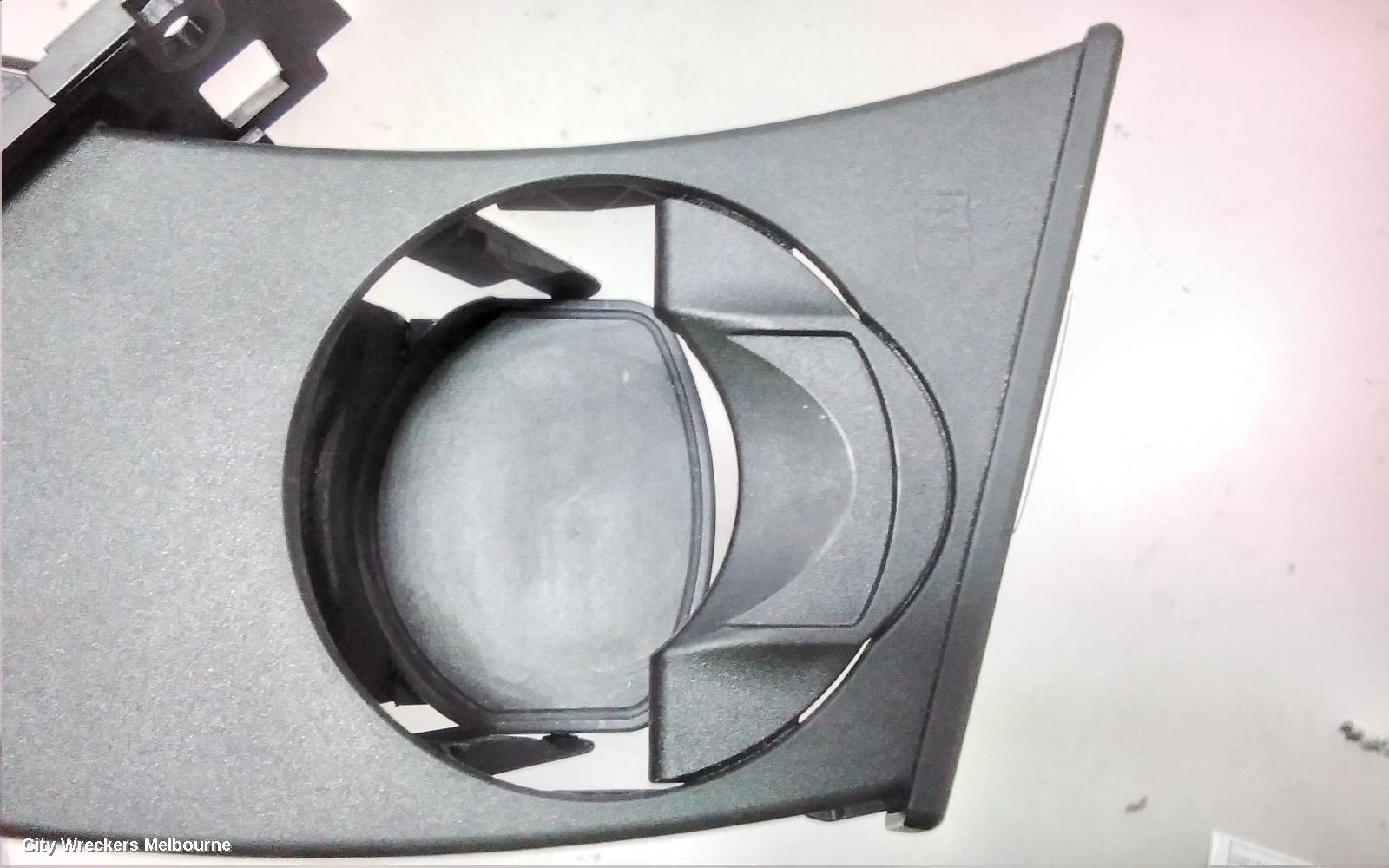 BMW 3 SERIES, E90, 03/2005 - 12/2013, CUPHOLDER RIGHT (DRIVER SIDE) - TESTED WORKS: 78866