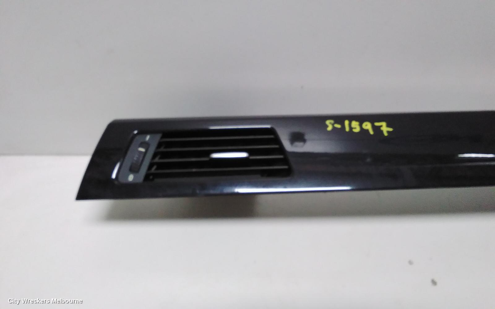 BMW 3 SERIES, E90, 03/2005 - 12/2013, DASH AIR VENTS + SURROUND: 78872