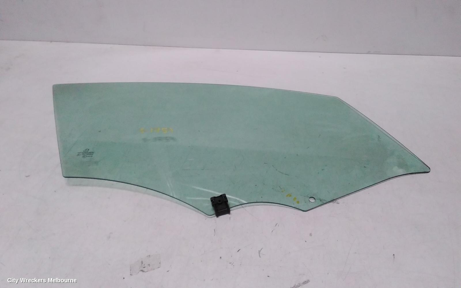 PEUGEOT 508 RIGHT FRONT DOOR WINDOW, 07/2011 - 12/2017